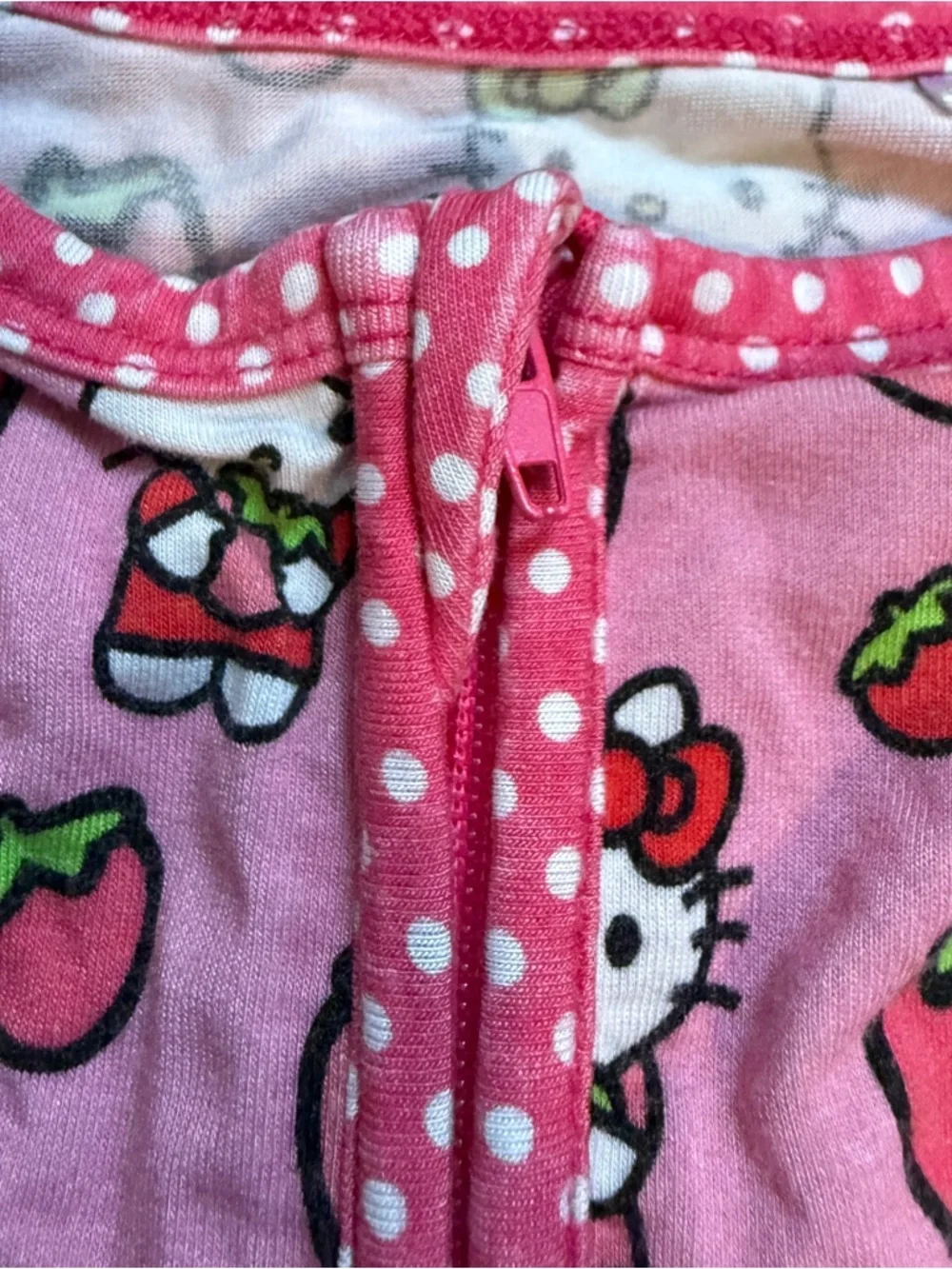 Hello Kitty Little Snuggles Bamboo Zippy Sleeper